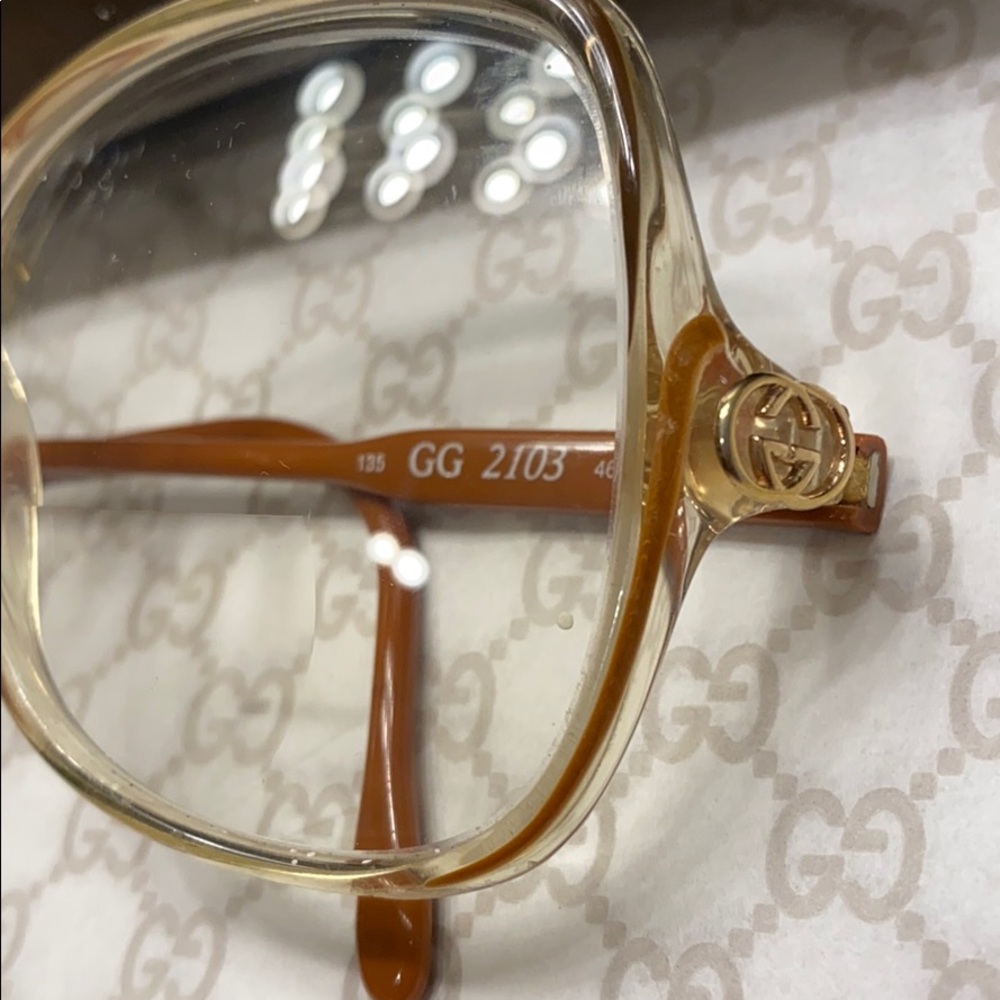 🔥SOLD ON MERC🔥Gucci Vintage Eyeglasses - Picture 9 of 9